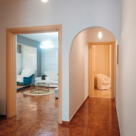 Luxury Villa Prada *