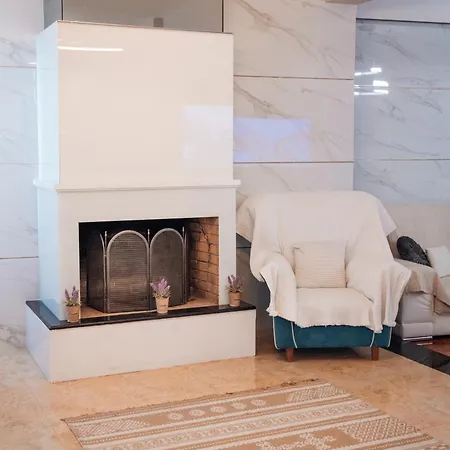 Βίλα Luxury Prada